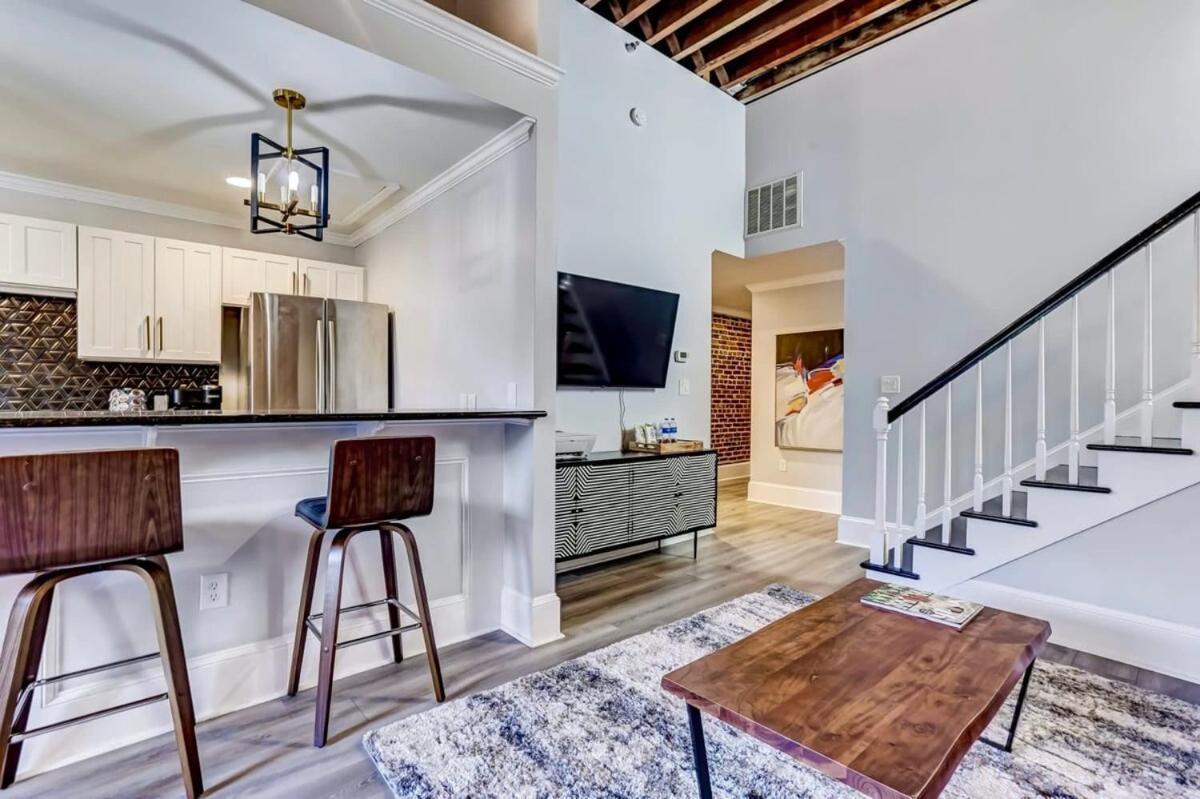 West End Loft - Downtown 5 Min Walk To River St Savannah Extérieur photo