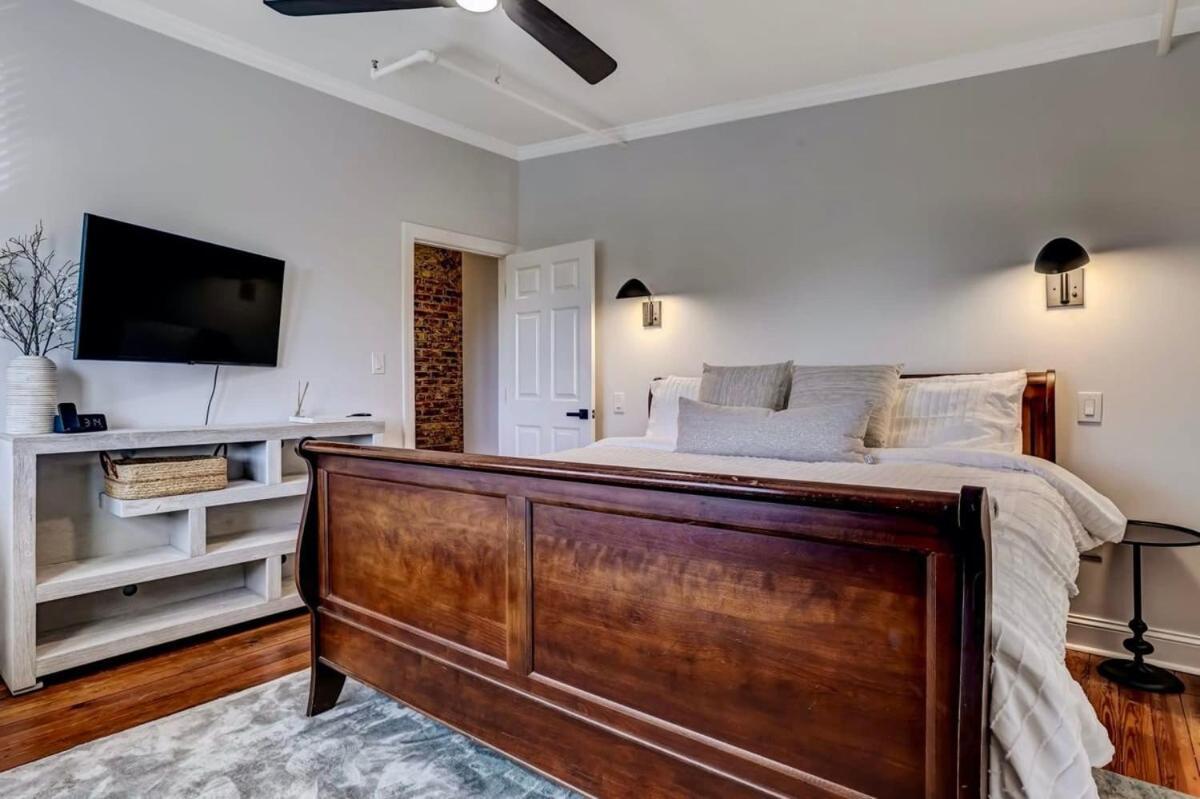 West End Loft - Downtown 5 Min Walk To River St Savannah Extérieur photo